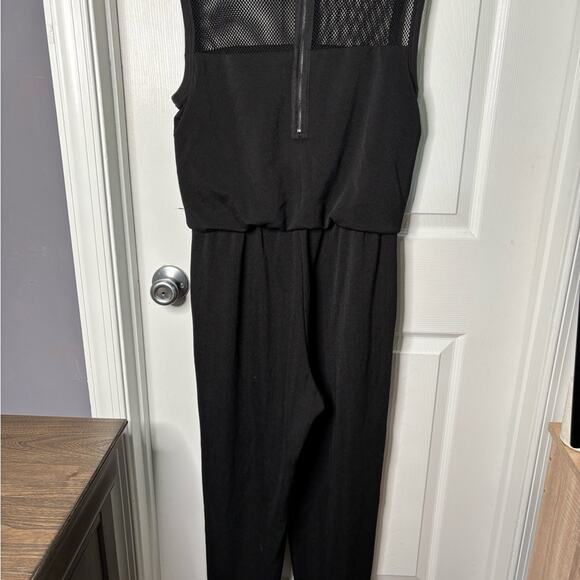 Maggy London Black Sleeveless Jumpsuit w/ Mesh Top & Back Exposed Zipper Sz Sm - Picture 5 of 8
